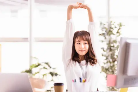 肩こりストレッチ