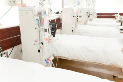 透析患者を受け入れる病室